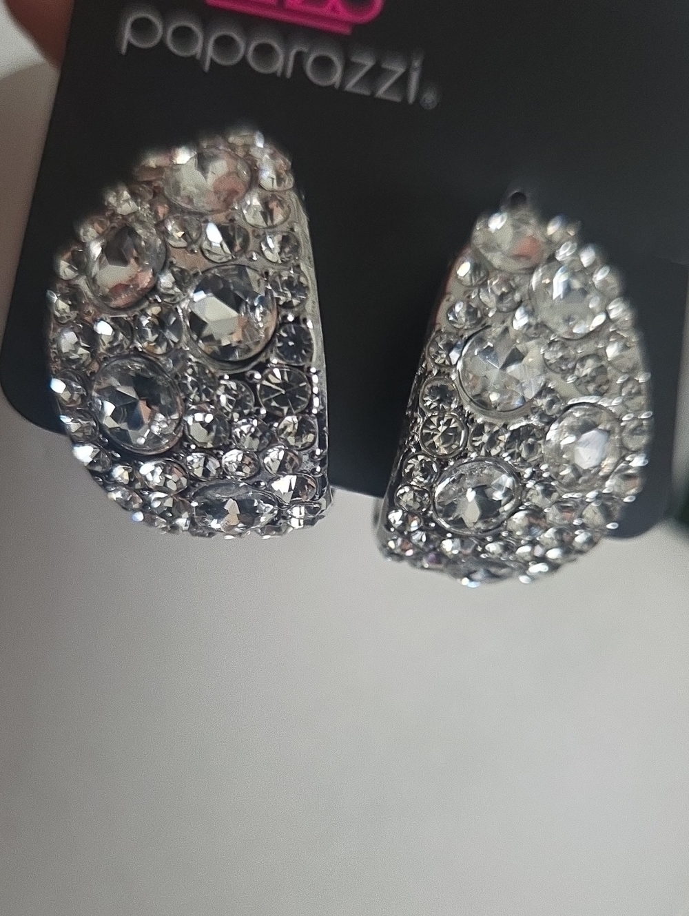 Paparazzi Freethinking Finesse White Hoop Earrings NWT